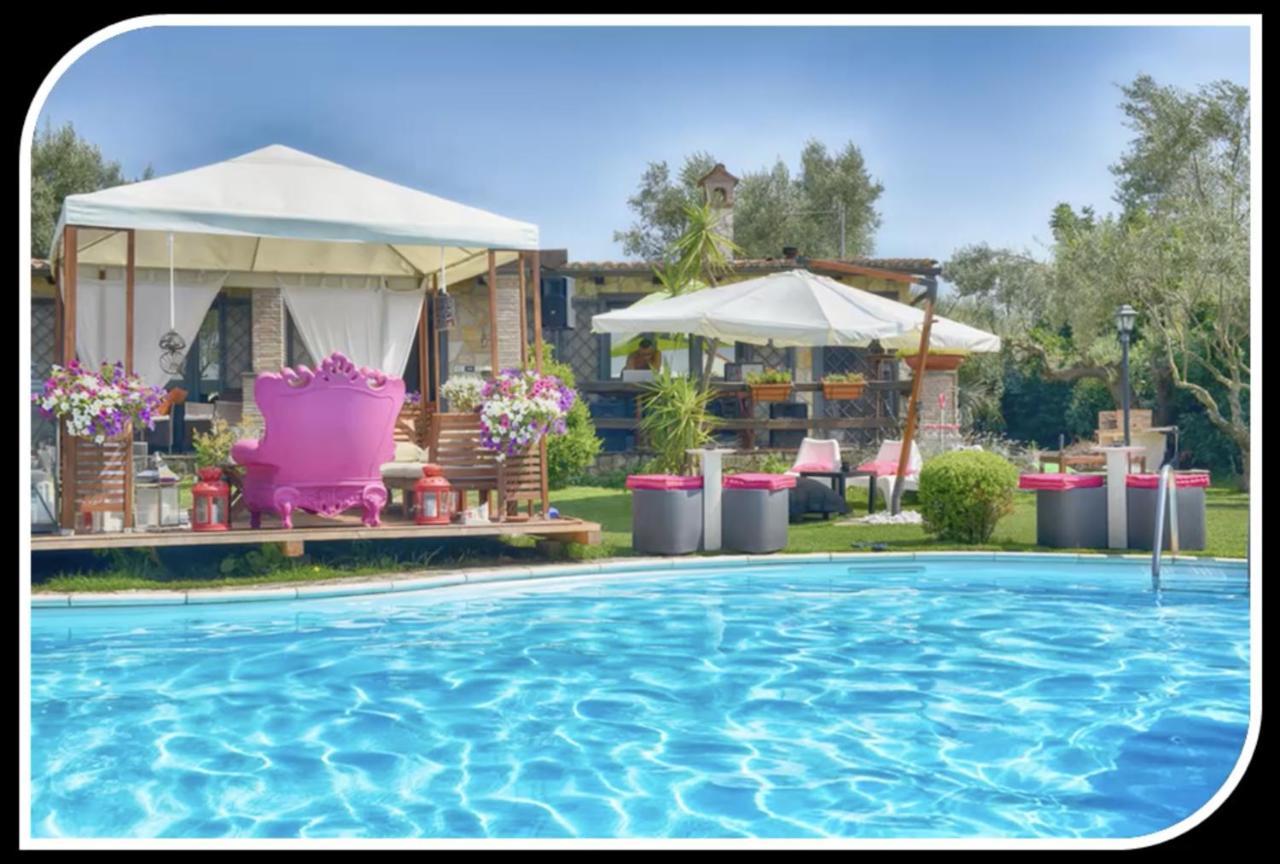 Villa Di Lago Albano - Castel Gandolfo อัลบาโน ลาซิอาเล ภายนอก รูปภาพ